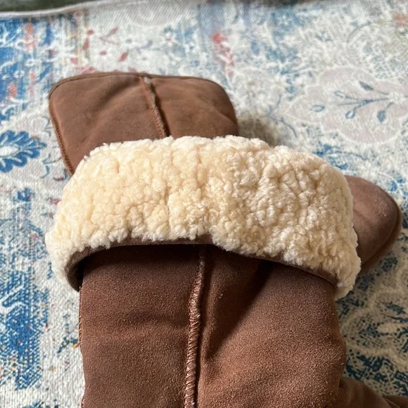 BearPaw Emma tall boots - Picture 7 of 10